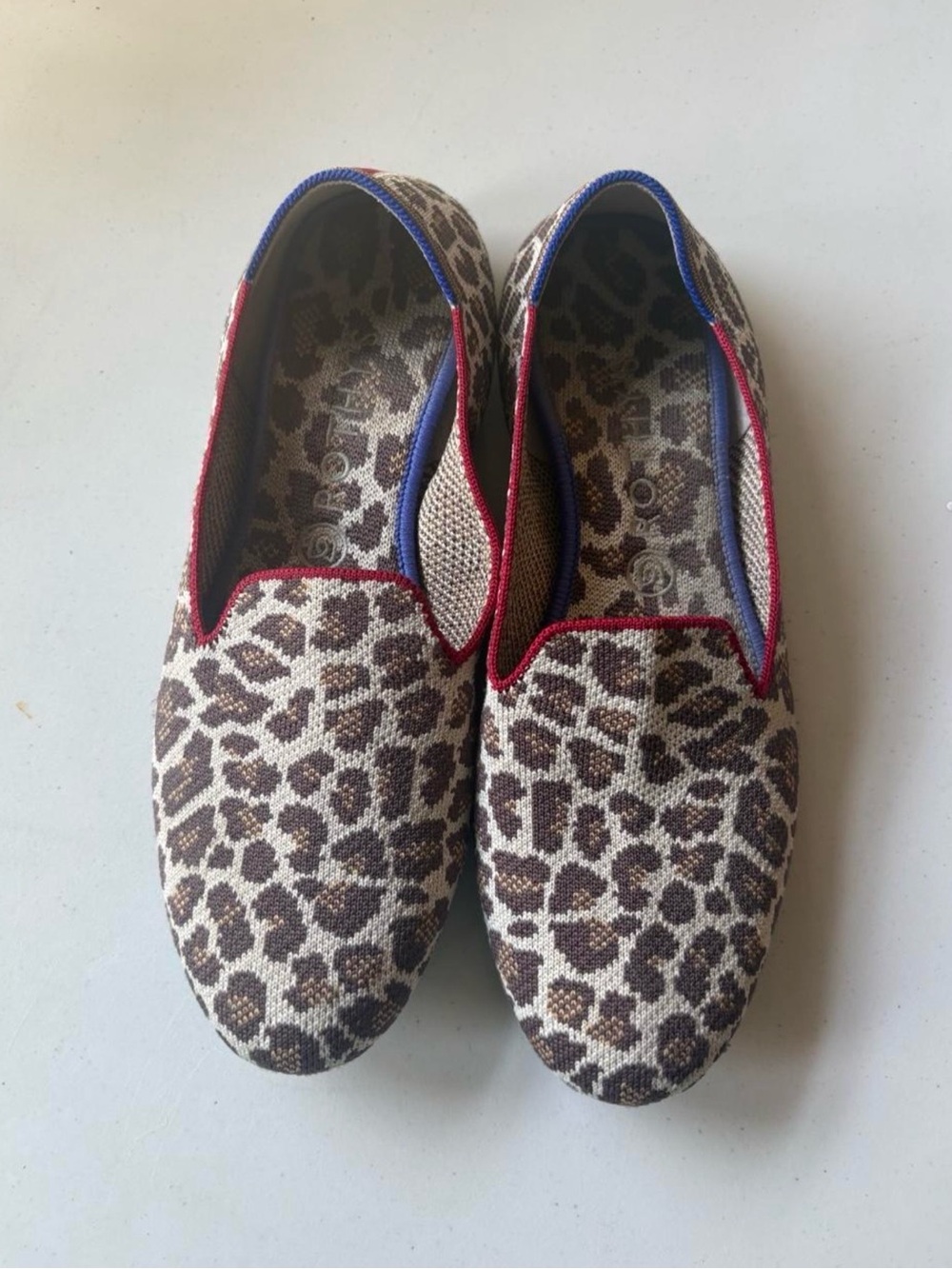 Rothy’s Leopard Print Slip-On Women’s Flats with Contrast Trim 10.5